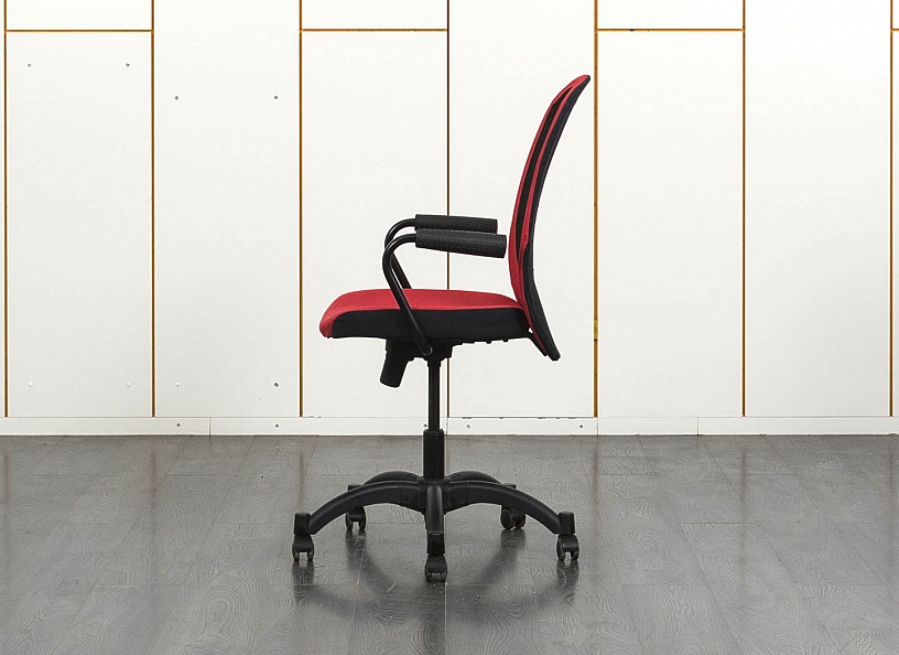 Офисное кресло для персонала   Ткань Красный   (КПТК-23041)