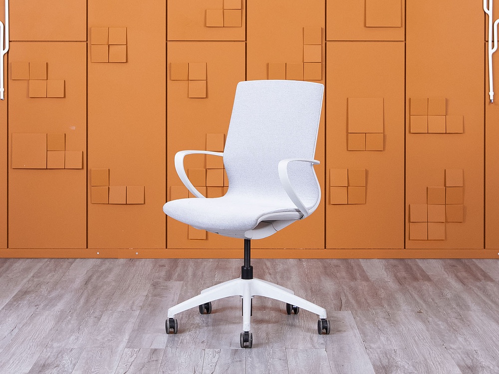 Офисное кресло для персонала  Profoffice Ткань Серый Marics  (КПТС1-14091)