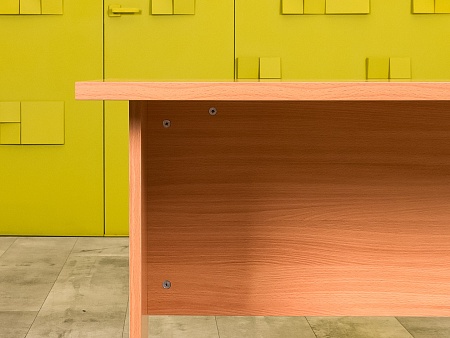 Офисный стол прямой ЛДСП Ольха Россия  СППЛ-030724