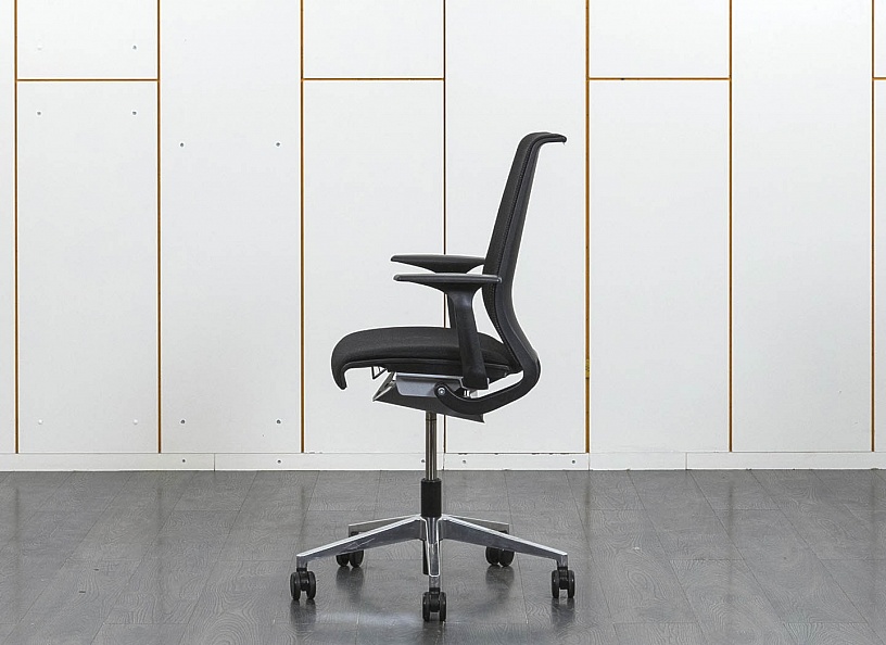 Офисное кресло для персонала  SteelCase Сетка Черный Think  (КПТЧ-27081)