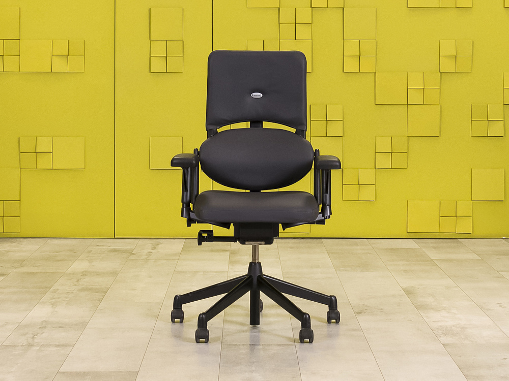 Офисное кресло руководителя на колесах Please 1 Steelcase Кожа Чёрный Франция  КРКЧ-05115