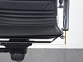 Офисное кресло руководителя  LUXY Кожа Черный Light A  (КРКЧ-11070)