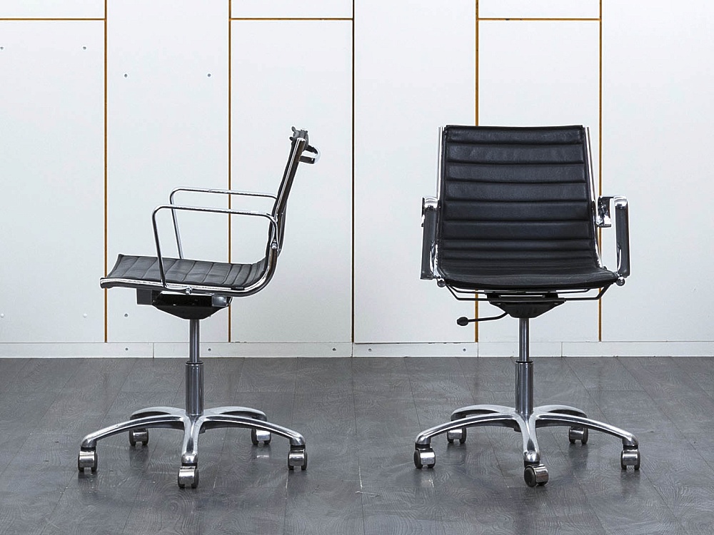 Офисное кресло руководителя  LUXY Кожа Черный Light B  (КРКЧ-16121)
