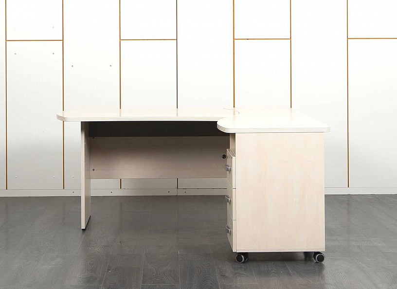 Комплект офисной мебели стол с тумбой Берлин 1 600х1 600х730 ЛДСП Бук   (СПЭВКп-24031)