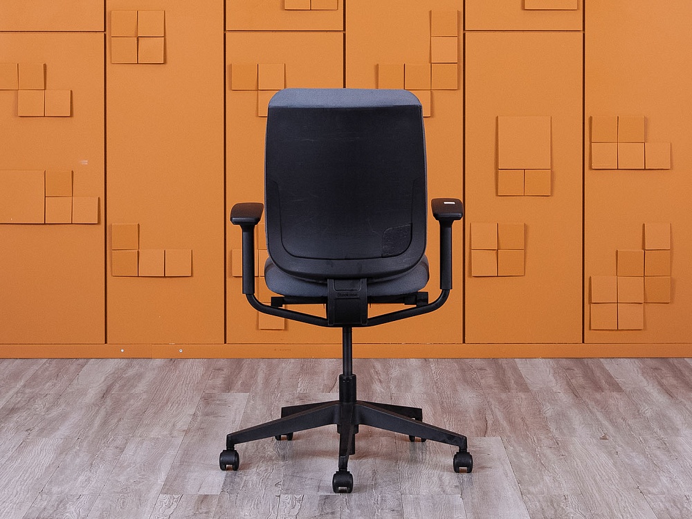 Офисное кресло для персонала  SteelCase Ткань Серый   (КПТС-25123)