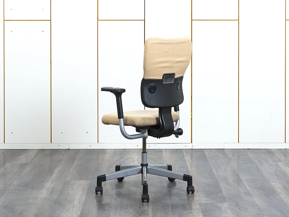 Офисное кресло для персонала  SteelCase Ткань Бежевый   (КПТБ-09083)