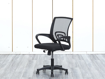 Офисное кресло для персонала  LARK Сетка Черный   (КПСЧ-04074)
