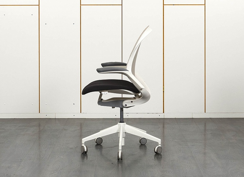 Офисное кресло для персонала  Follow Ткань Черный   (КПТЧ-13041)