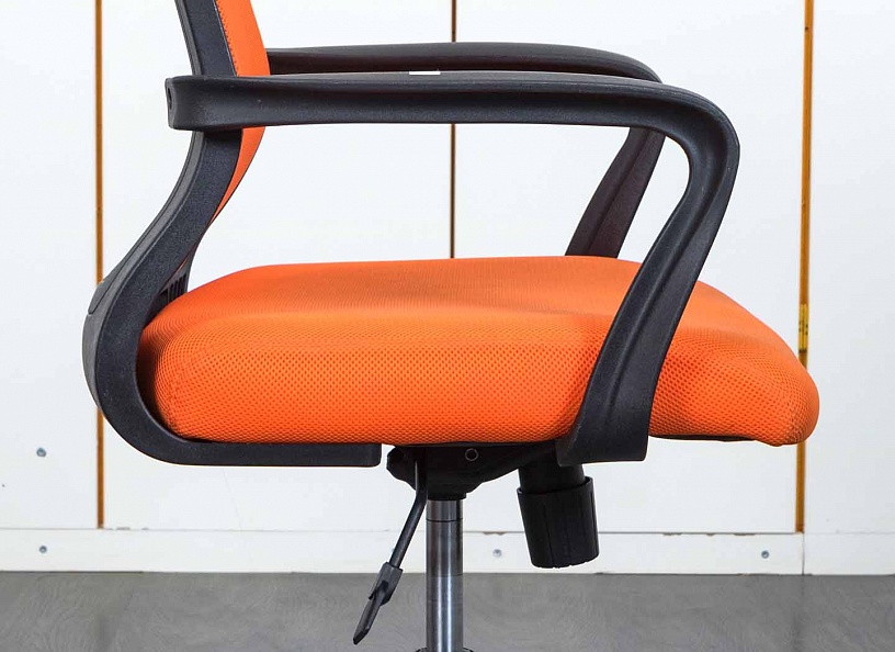 Офисное кресло для персонала   Ткань Оранжевый   (КРТО-11011)