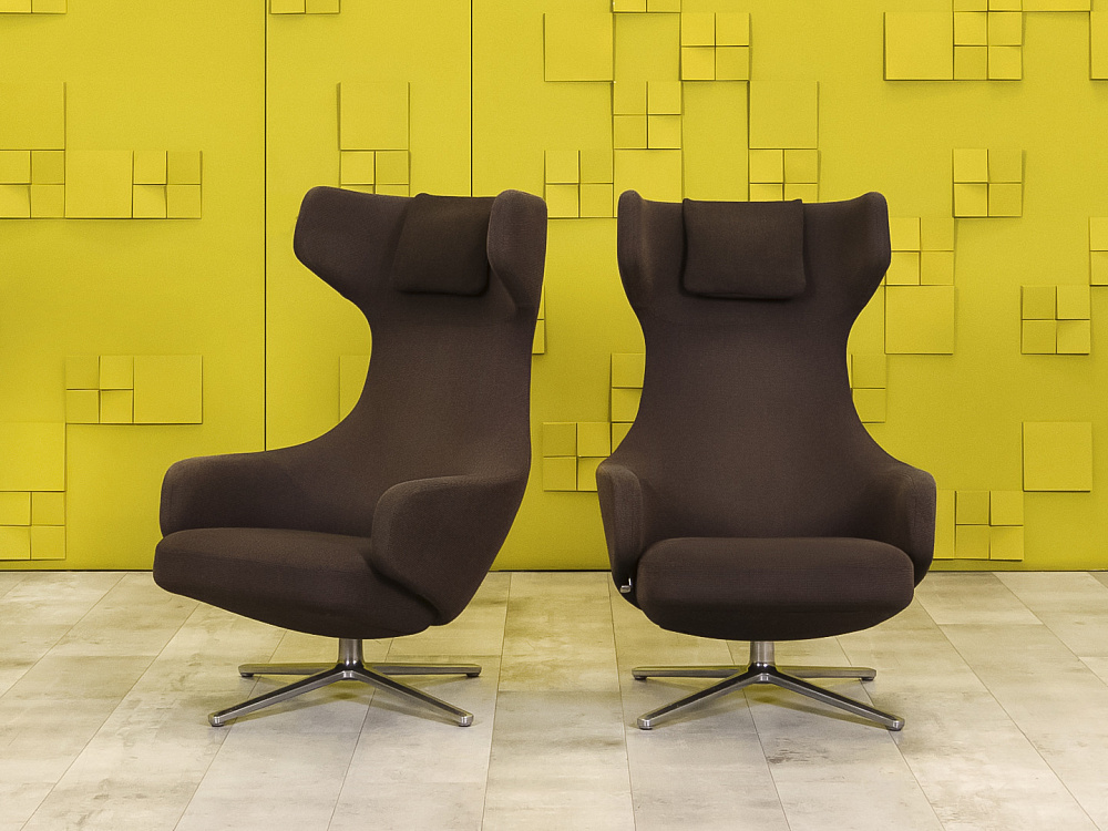 Комплект из 2-х мягких кресел Vitra Ткань Коричневый Швейцария  КНТК-24026