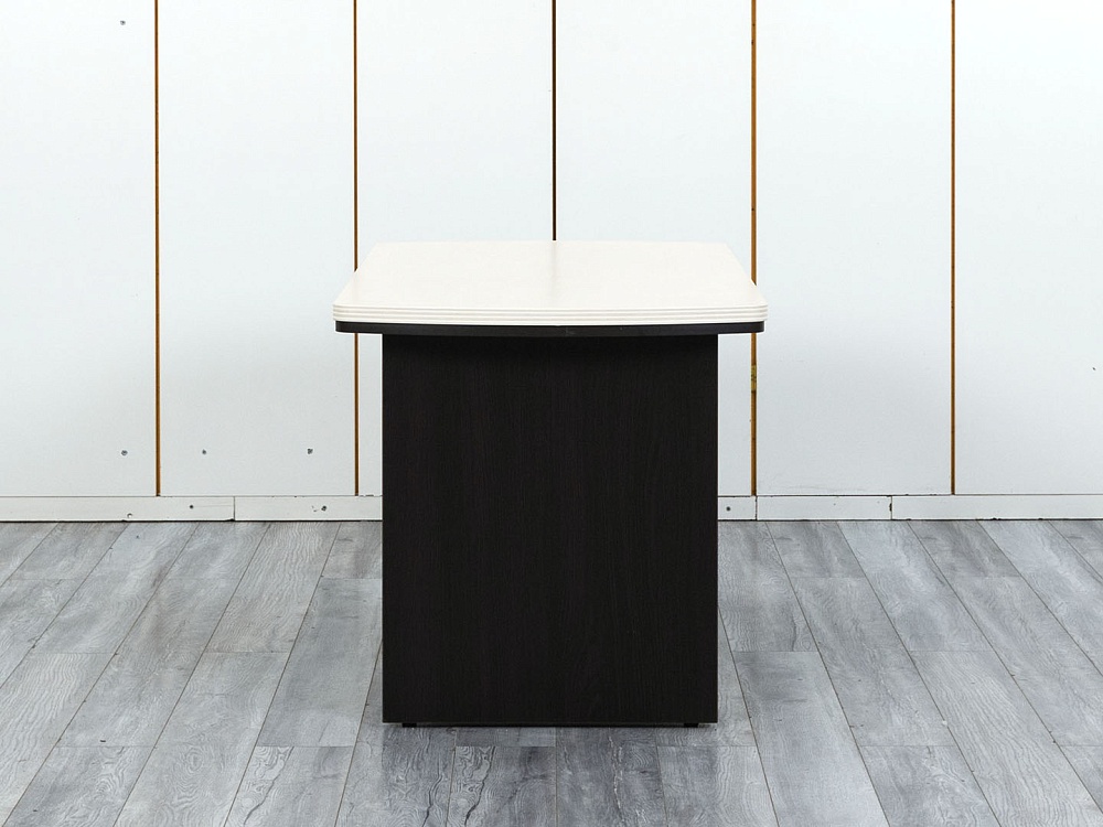 Офисный стол для переговоров Berlin 1 300х700х700 ЛДСП Дуб молочный   (БрифВ-01094)