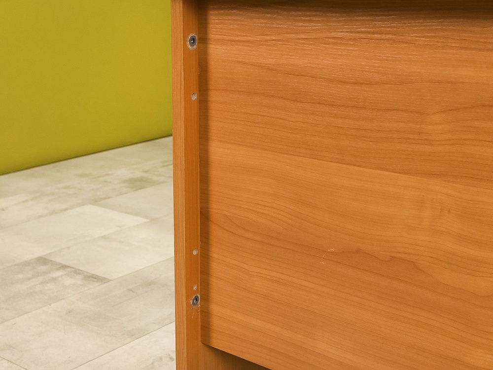 Офисный стол  ЛДСП Ольха Россия  СПЭЛ2-15046