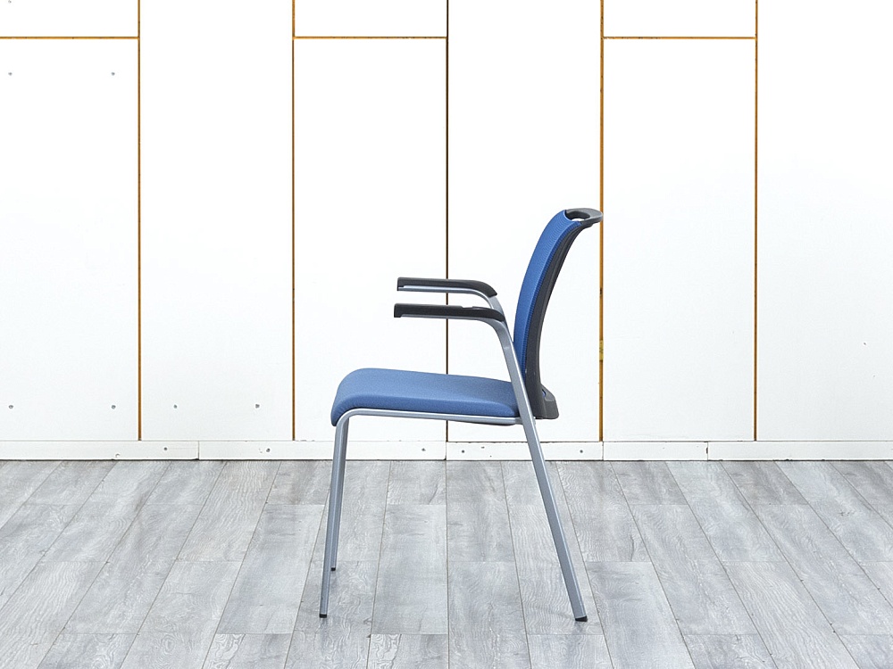 Конференц кресло для переговорной  Синий Сетка SteelCase   (УНСН-30074)