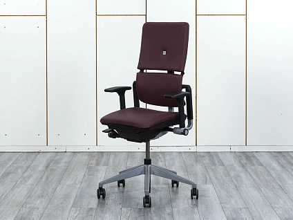 Офисное кресло руководителя  SteelCase Кожа Красный Please 2 Ergonomic  (КРКК-15104)