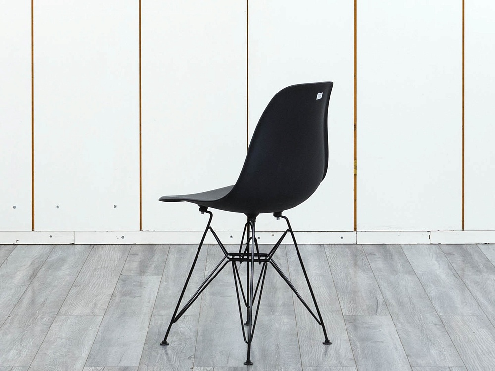 Офисный стул  Пластик Черный   (УНПЧ-17104)