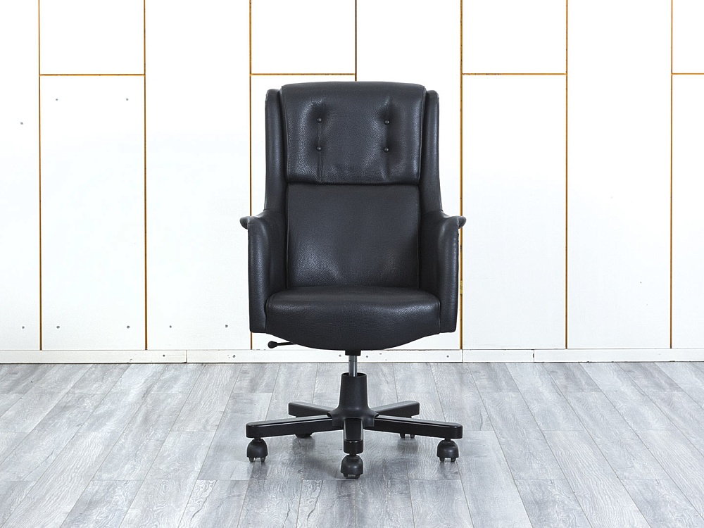 Офисное кресло руководителя  Origgi Salotti Кожа Черный   (КРКЧ-05093)