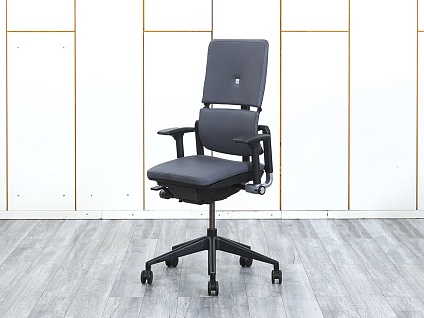 Офисное кресло руководителя  SteelCase Кожа Серый Please 2  (КРКС-21034)