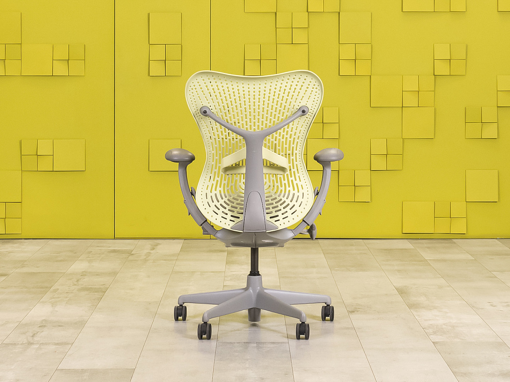 Офисное кресло руководителя на колесах Mirra 1 Herman Miller Сетка Серый США  КРТС1-05115