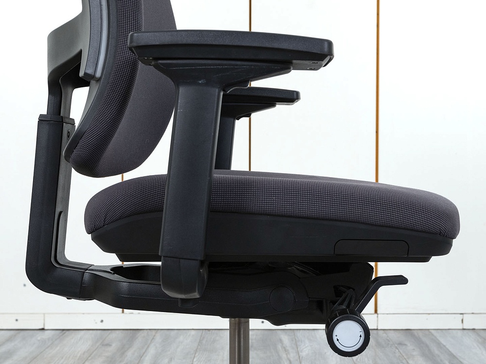 Офисное кресло для персонала  SteelCase Ткань Серый   (КПТС-26084)