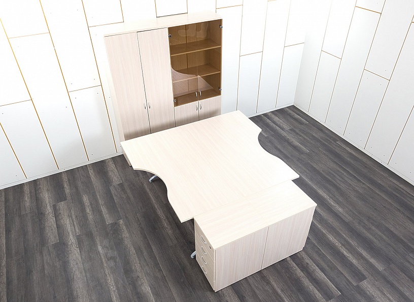 Комплект офисной мебели стол с тумбой  1 800х1 600х750 ЛДСП Бук   (КОМВ-20072)