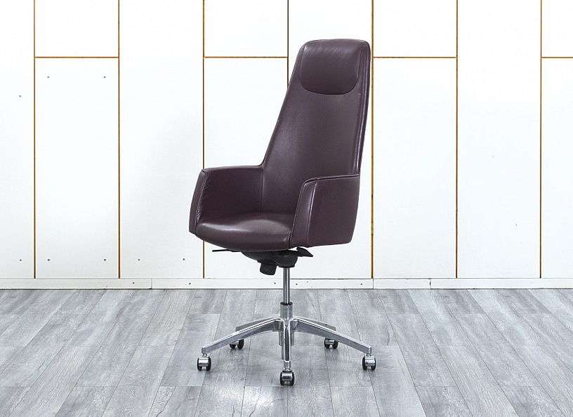 Офисное кресло руководителя  Estel Group Кожа Сливовый Tulip  (КРКК-26034)