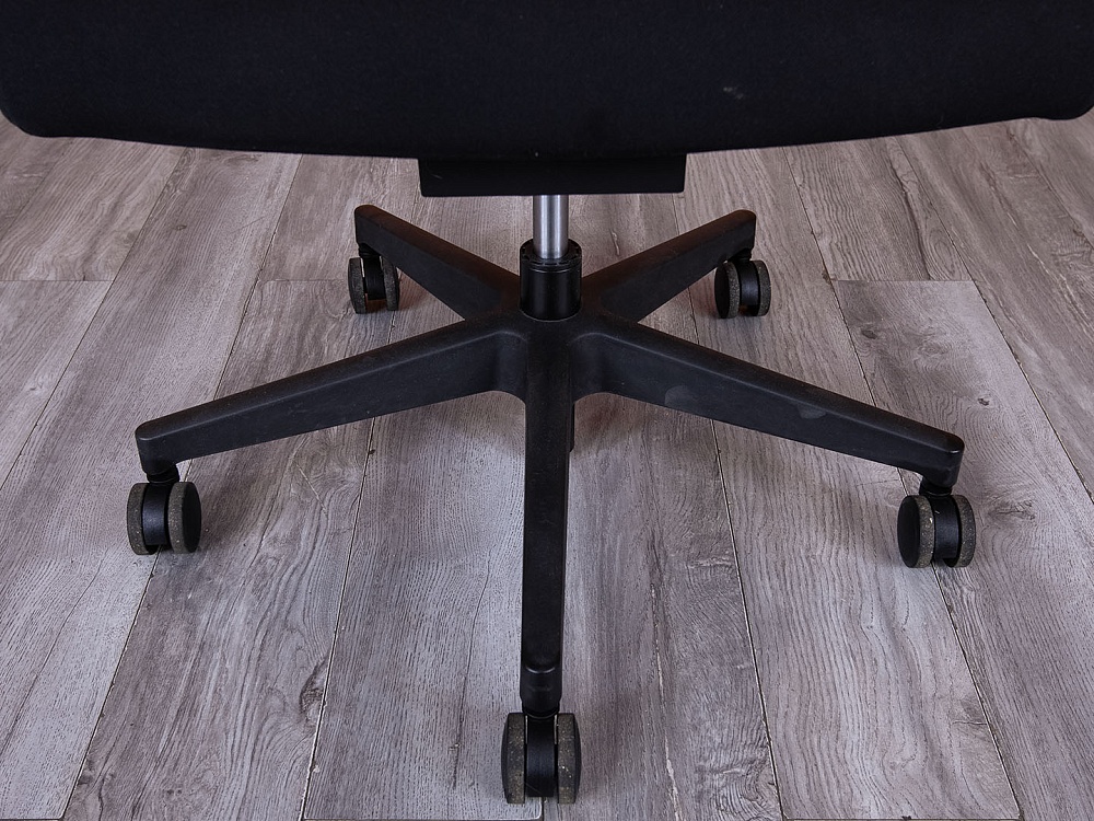 Офисное кресло для персонала   Сетка Черный   (КПСЧ1-06065)