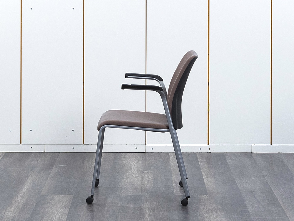 Конференц кресло для переговорной  Коричневый Ткань SteelCase   (УНТК-05072)