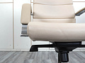 Офисное кресло руководителя  Sitland Кожа Бежевый Body Executive  (КРКБ-23104)