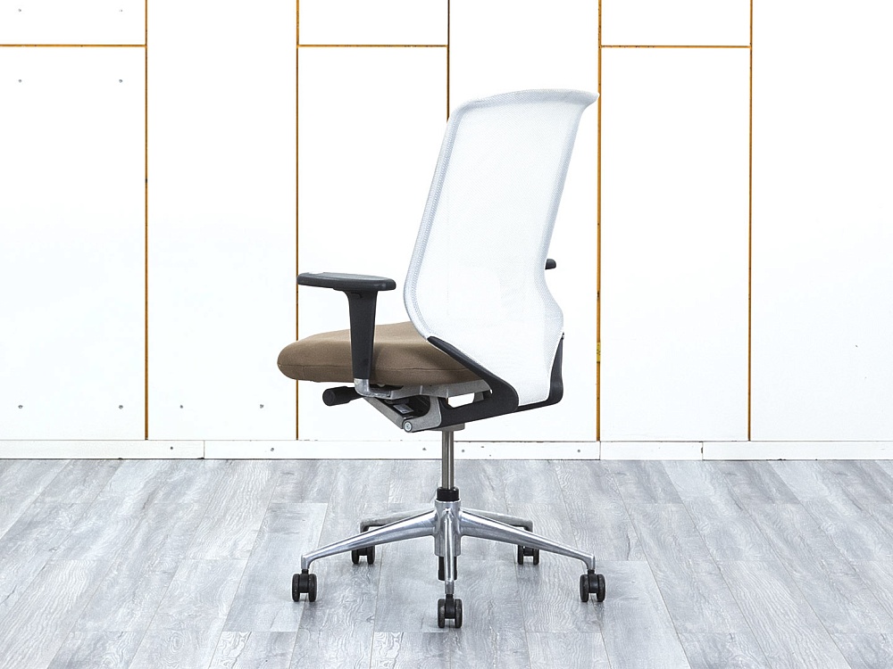 Офисное кресло для персонала  VITRA Сетка Белый   (КПСБ1-21113)
