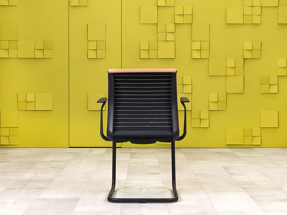 Конференц кресло для переговорной на полозьях Steelcase Ткань Коричневый Франция_КДТК-291223