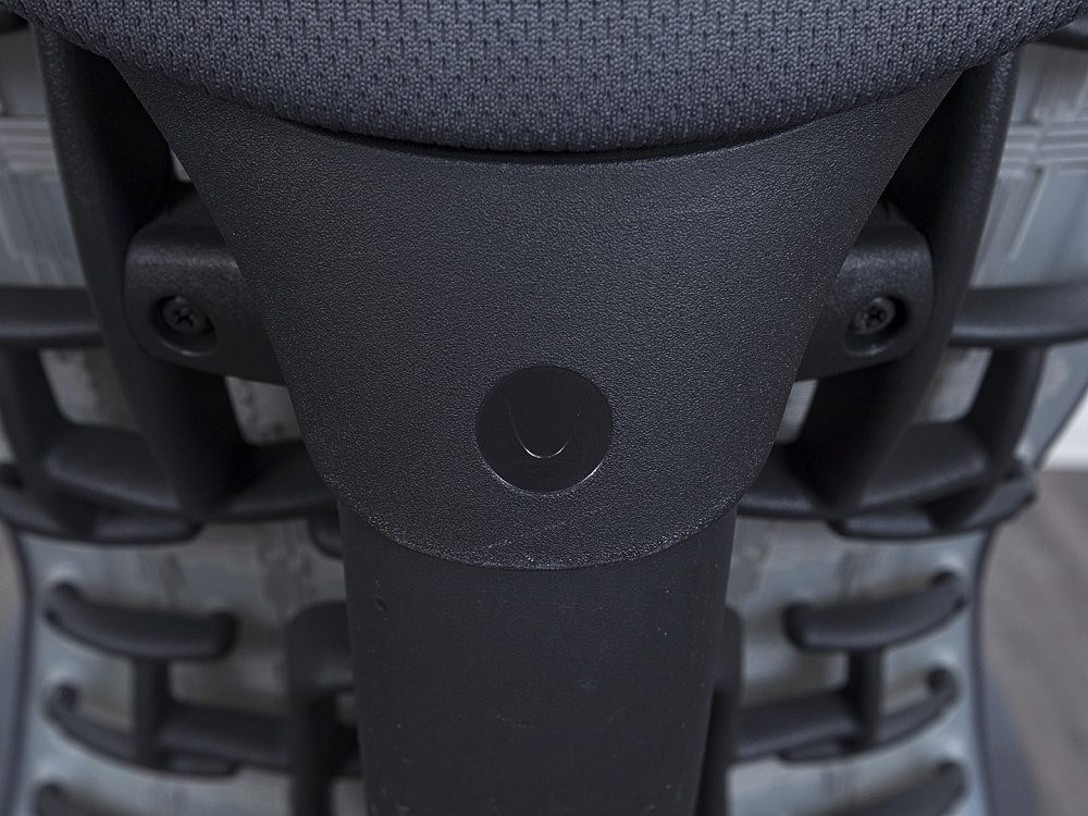 Офисное кресло руководителя  Herman Miller Ткань Серый Embody  (КРТС-06072)