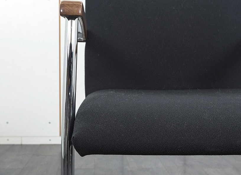 Конференц кресло для переговорной  Черный Ткань Bene Bug  (УДТЧ-03091)