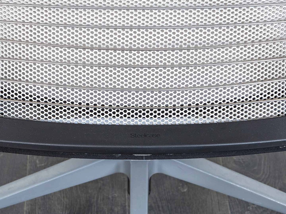 Конференц кресло для переговорной  Серый Ткань SteelCase Think  (КПТС-12011)