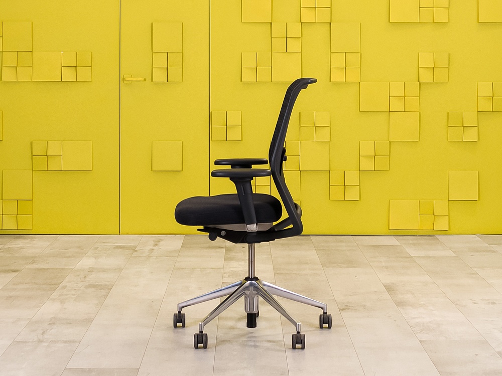 Офисное кресло для персонала на колесах Vitra Ткань Чёрный Швейцария_КПТЧ-220423