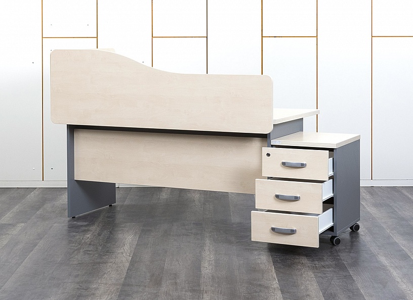 Комплект офисной мебели стол с тумбой Berlin 1 600х850х740 ЛДСП Бук   (СППВК-22072)