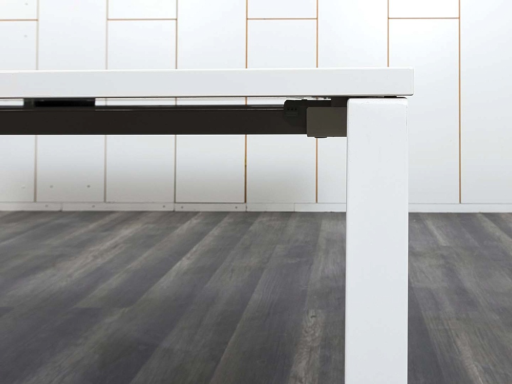 Офисный стол для переговоров Herman Miller 2 400х1 400х750 ЛДСП Белый   (СГПБ-02122)