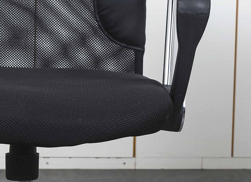 Офисное кресло руководителя   Ткань Черный   (КРТЧ-26041)