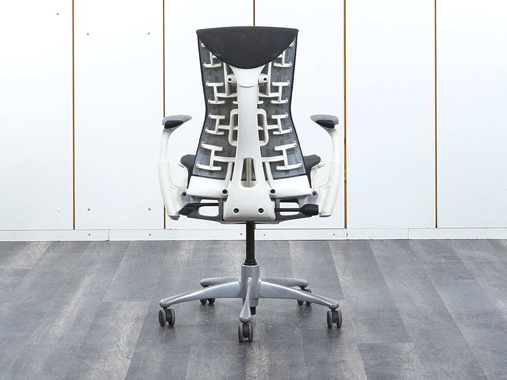 Офисное кресло руководителя  Herman Miller Ткань Серый Embody  (КРТС-03032)