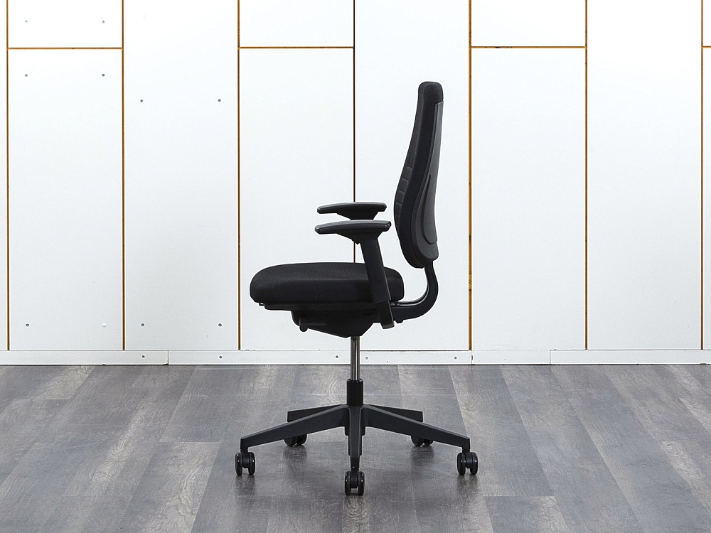 Офисное кресло для персонала  SteelCase Ткань Черный   (КПТЧ1-10072)