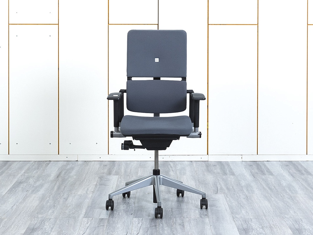 Офисное кресло руководителя  SteelCase Ткань Серый Please 2 Ergonomic  (КРТС-14113)