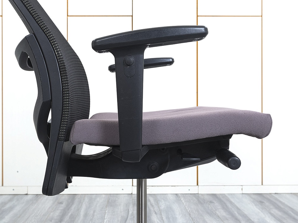 Офисное кресло для персонала  Haworth Ткань Коричневый Comforto  (КПТК1-25123)