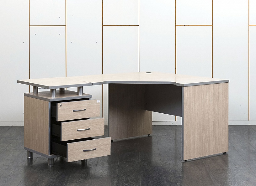Комплект офисной мебели стол с тумбой  1 200х1 600х720 ЛДСП Бук   (СПУВКЛ-04111)