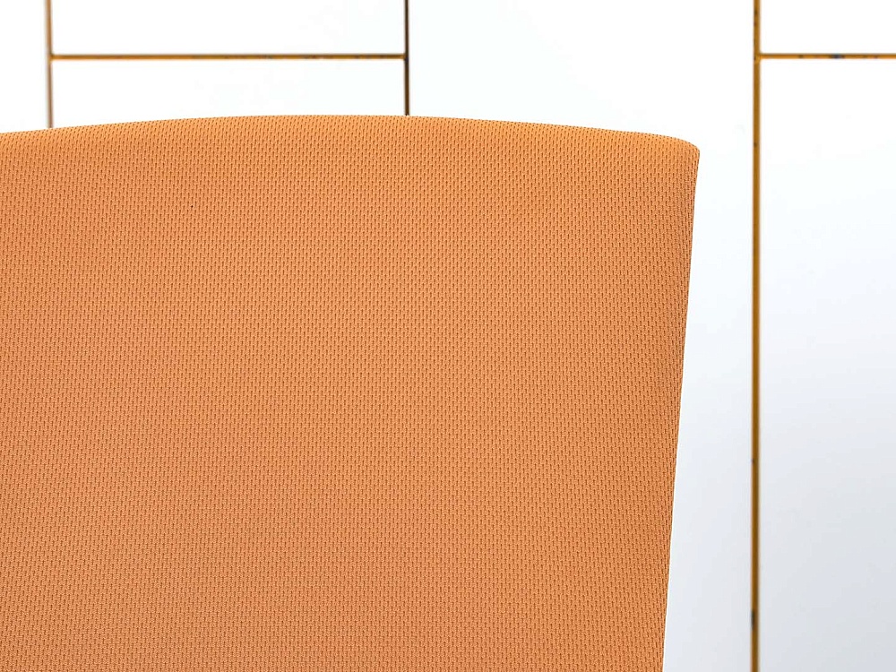 Офисное кресло руководителя  Herman Miller Ткань Оранжевый Embody  (КРТО-16062)