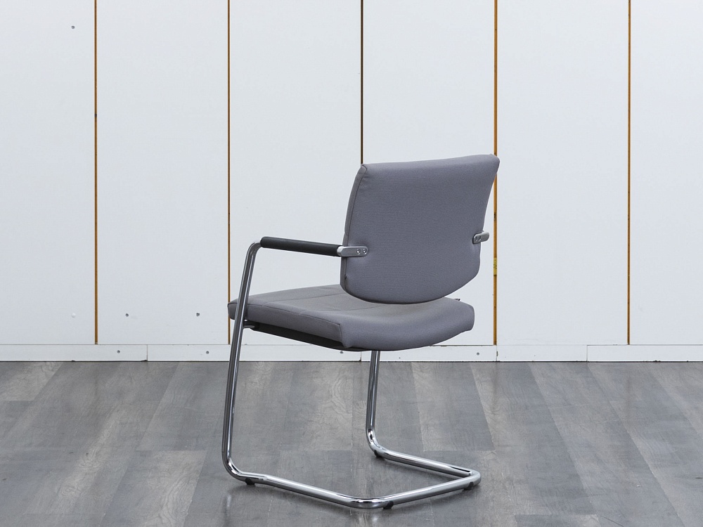 Конференц кресло для переговорной  Серый Ткань LD Seating   (УДТС-07083)