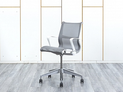 Офисное кресло для персонала  Herman Miller Сетка Серый Setu Chair  (КПСС-13034)
