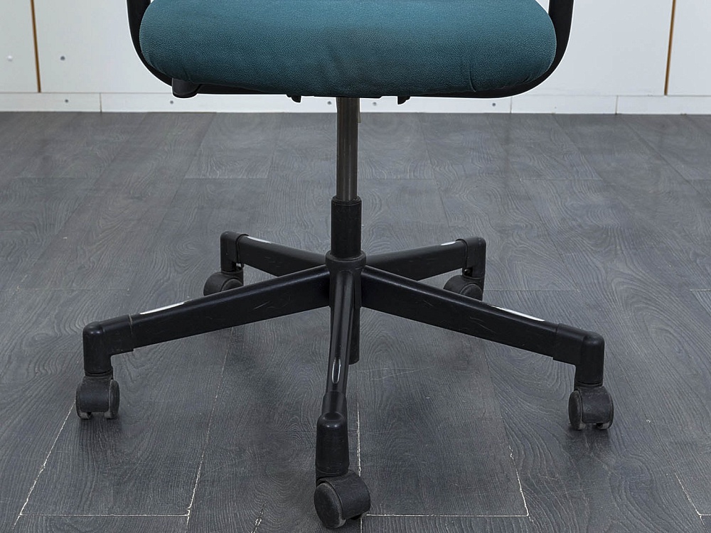 Офисное кресло руководителя  SteelCase Ткань Зеленый   (КРТЗ-20121)