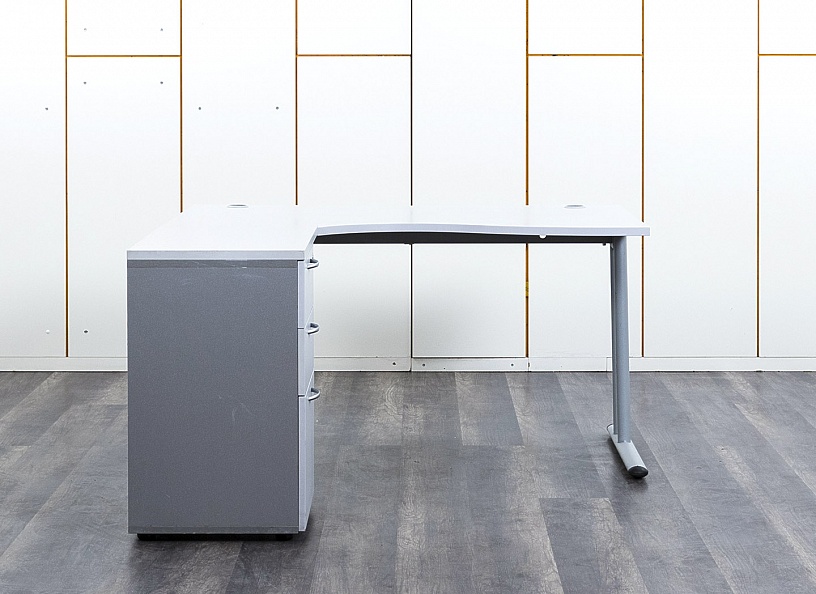 Комплект офисной мебели стол с тумбой  1 400х1 435х740 ЛДСП Серый   (СПУСКл-27072)