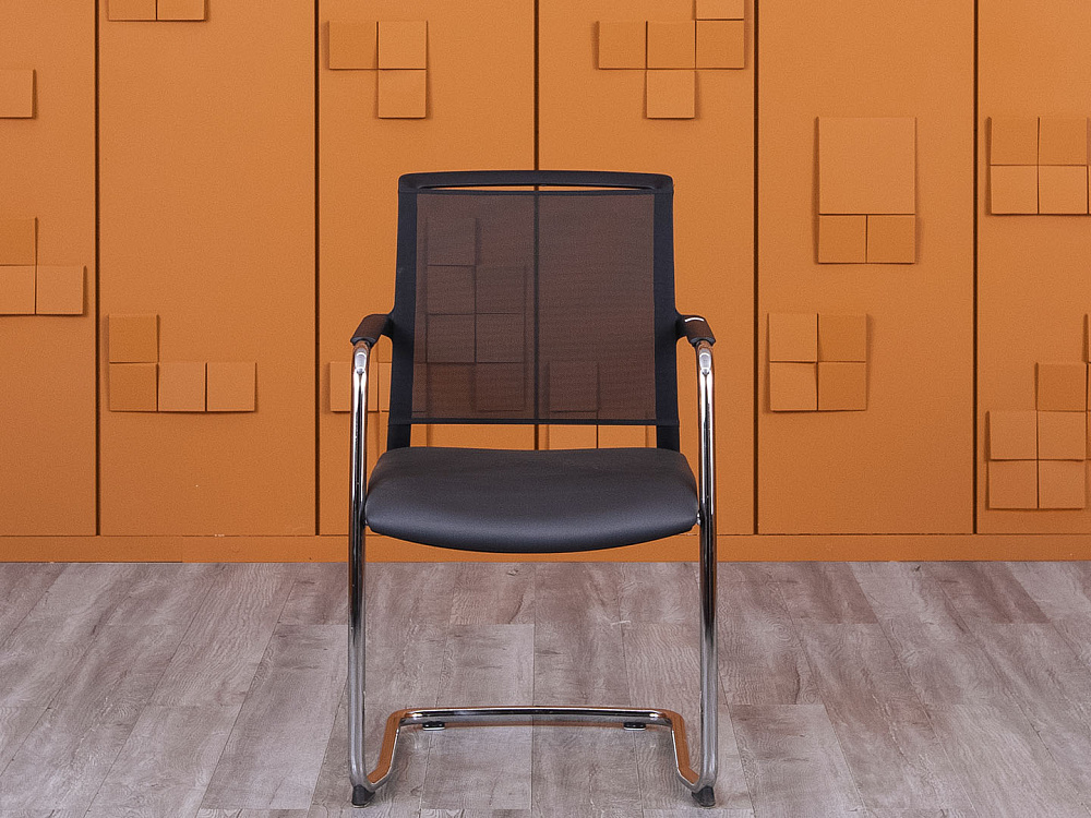 Конференц кресло для переговорной  Черный Ткань LD Seating Look  (КДСЧ-27025)