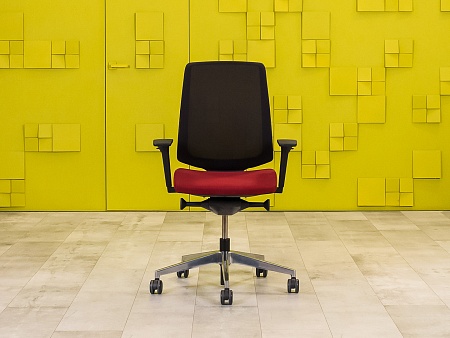 Офисное кресло для персонала на колесах Profim Ткань Красный; Чёрный Польша_КПТК-280923