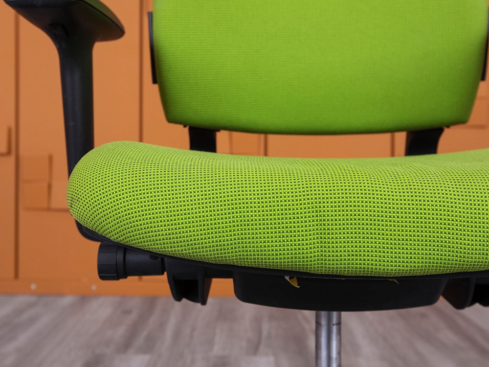 Офисное кресло для персонала  Senator Ткань Зеленый   (КПТЗ-28055)